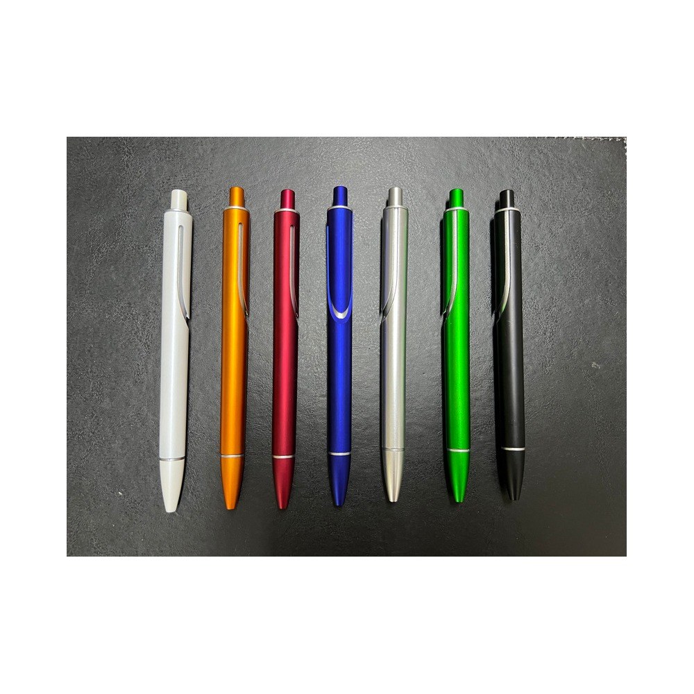Caneta plástica 3390