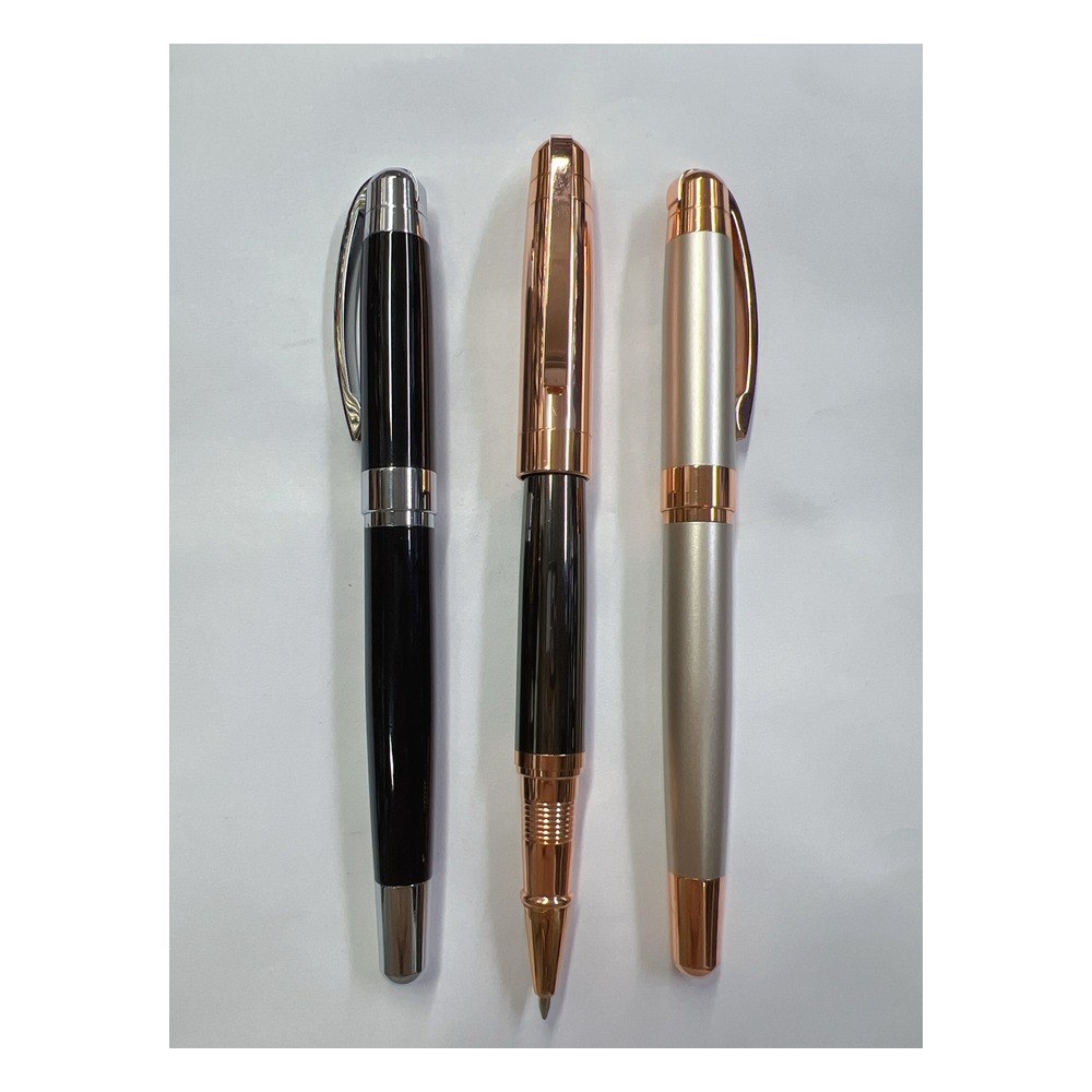Caneta roller 823